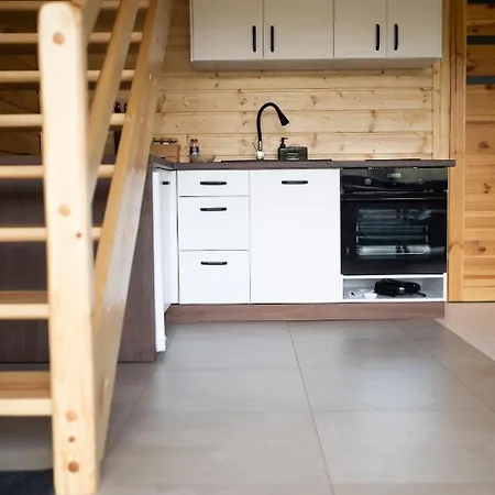 W Lesie Nad Rzeka Apartman